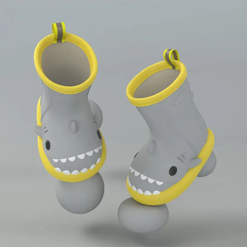 Fun Shark Rain Boots to Keep Kids’ Feet Dry 1