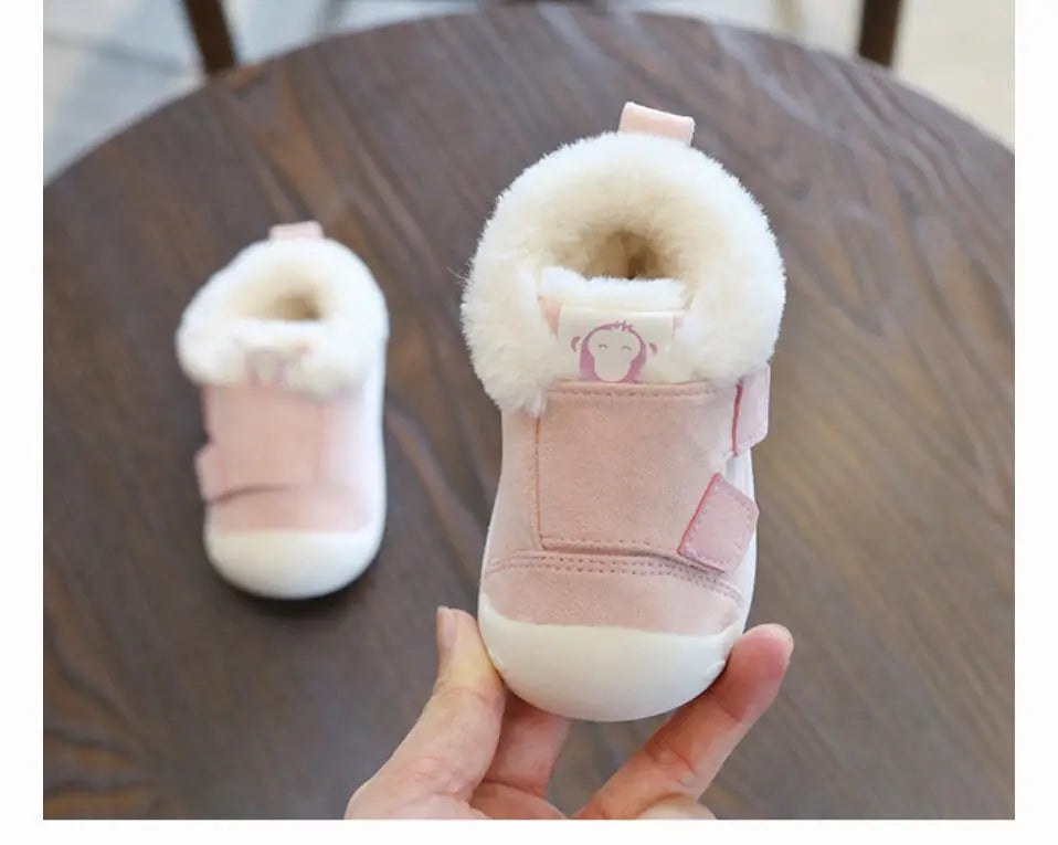 Stylish Kids Shoes for Toddlers’ Playtime and Fun 1