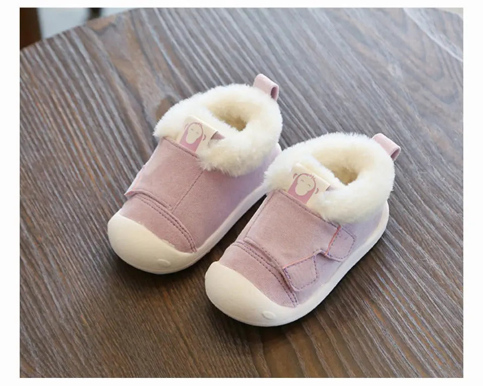 Stylish Kids Shoes for Toddlers’ Playtime and Fun 1